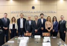 Abrafrutas reforça pautas prioritárias da fruticultura brasileira em encontro com o Ministro da Agricultura