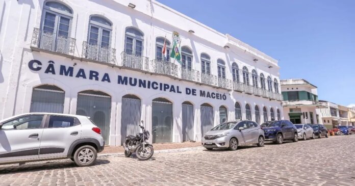 Camara-Municipal-de-Maceio-e1745855400118.jpeg