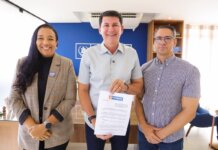 Prefeito Simão Durando homologa maior concurso da história de Petrolina