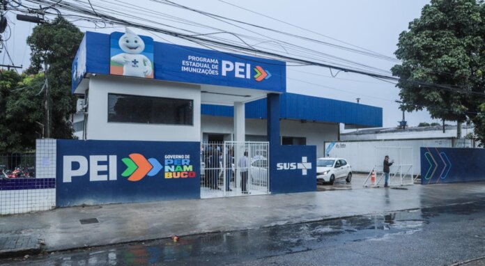 Governo de Pernambuco entrega nova central de vacinas e dobra capacidade de armazenamento