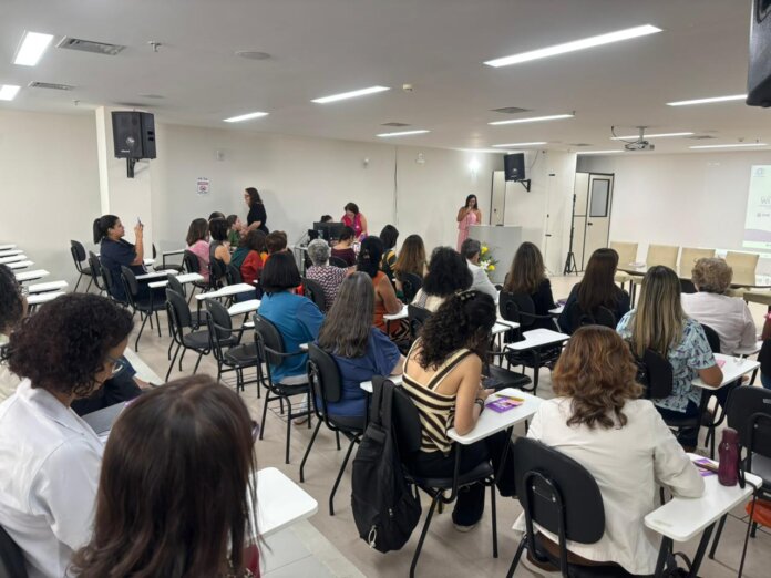 Hospital Agamenon Magalhães celebra os 25 anos do Serviço de Apoio à Mulher Wilma Lessa com debate sobre enfrentamento à violência de gênero