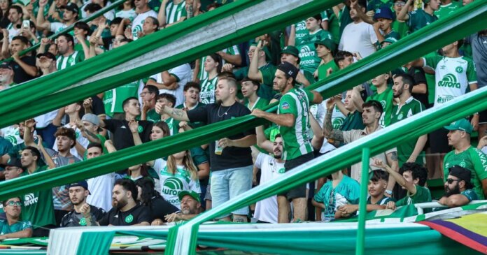 torcida-chapecoense-arena-conda-e1776544731603.jpg