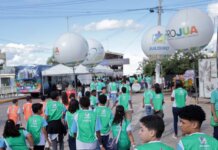 Primeiro dia do Festival Juá Literária reúne mais de 5,5 mil estudantes em Juazeiro e programação diversificada