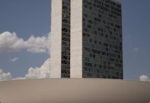 Congresso prorroga duas medidas provisórias por mais 60 dias