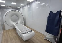 Representante do Ministério da Saúde visita carreta de exames de imagem em Petrolina neste sábado