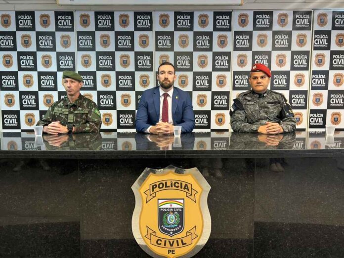 Cel Guaita, Exército Brasileiro; Delegado Diego Jardim, Polícia Civil; Tenente Coronel Cavalcanti BPRV_PMPE_Easy-Resize.com