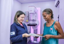 SES-PE lança campanha do Outubro Rosa 2026: “Quem cuida também se cuida” SES-PE lança campanha do Outubro Rosa 2026: "Quem cuida também se cuida"